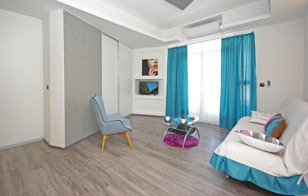 Apartma Em Makarska